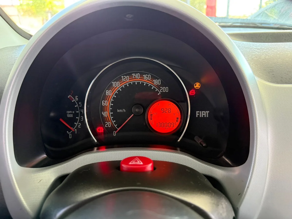 FIAT UNO ATTRACTIVE 1.4