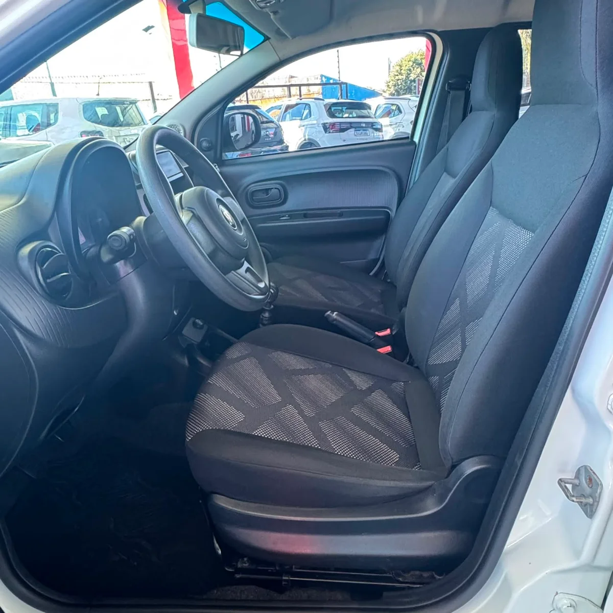 FIAT MOBI LIKE 1.0