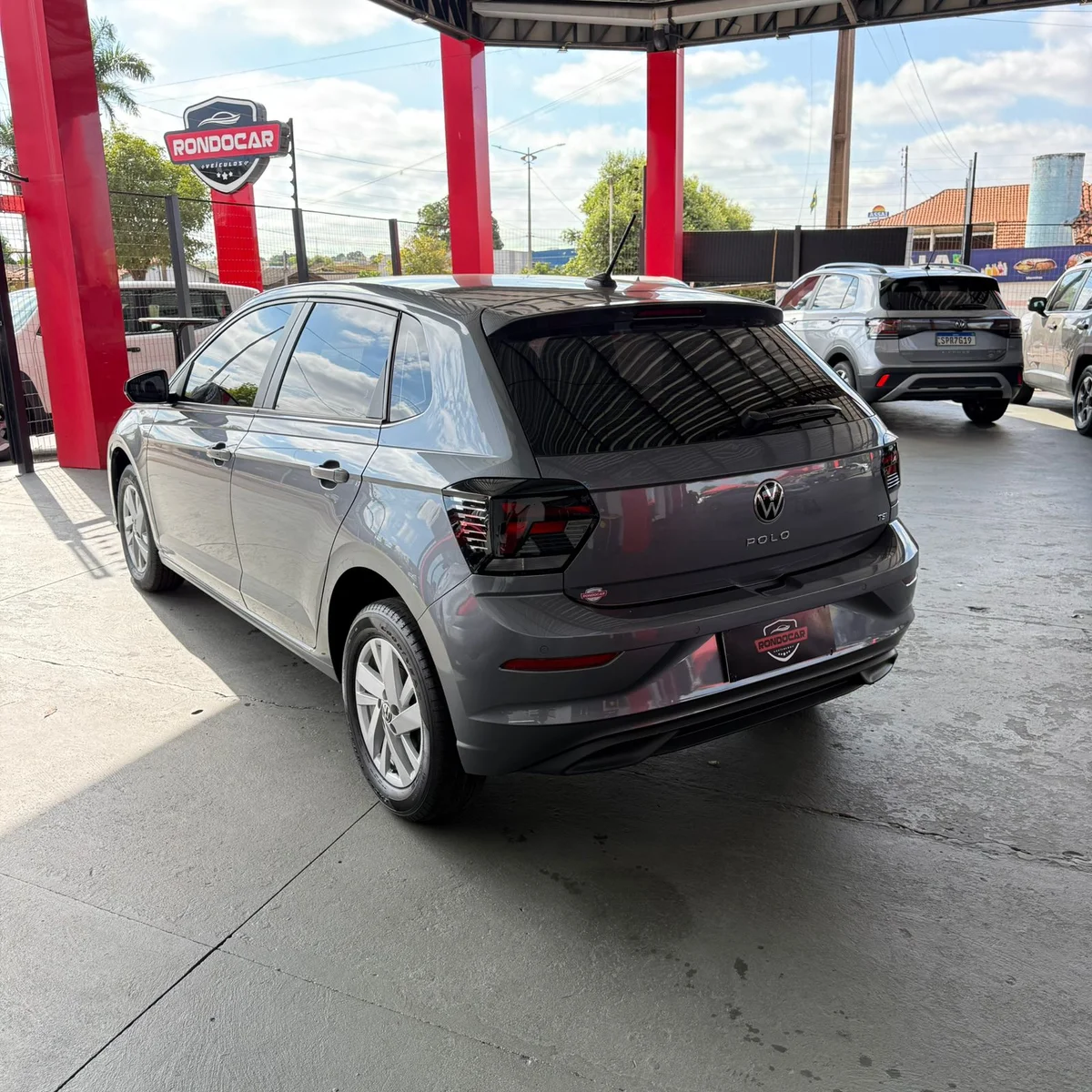 VOLKSWAGEN POLO COMFORTLINE TSI