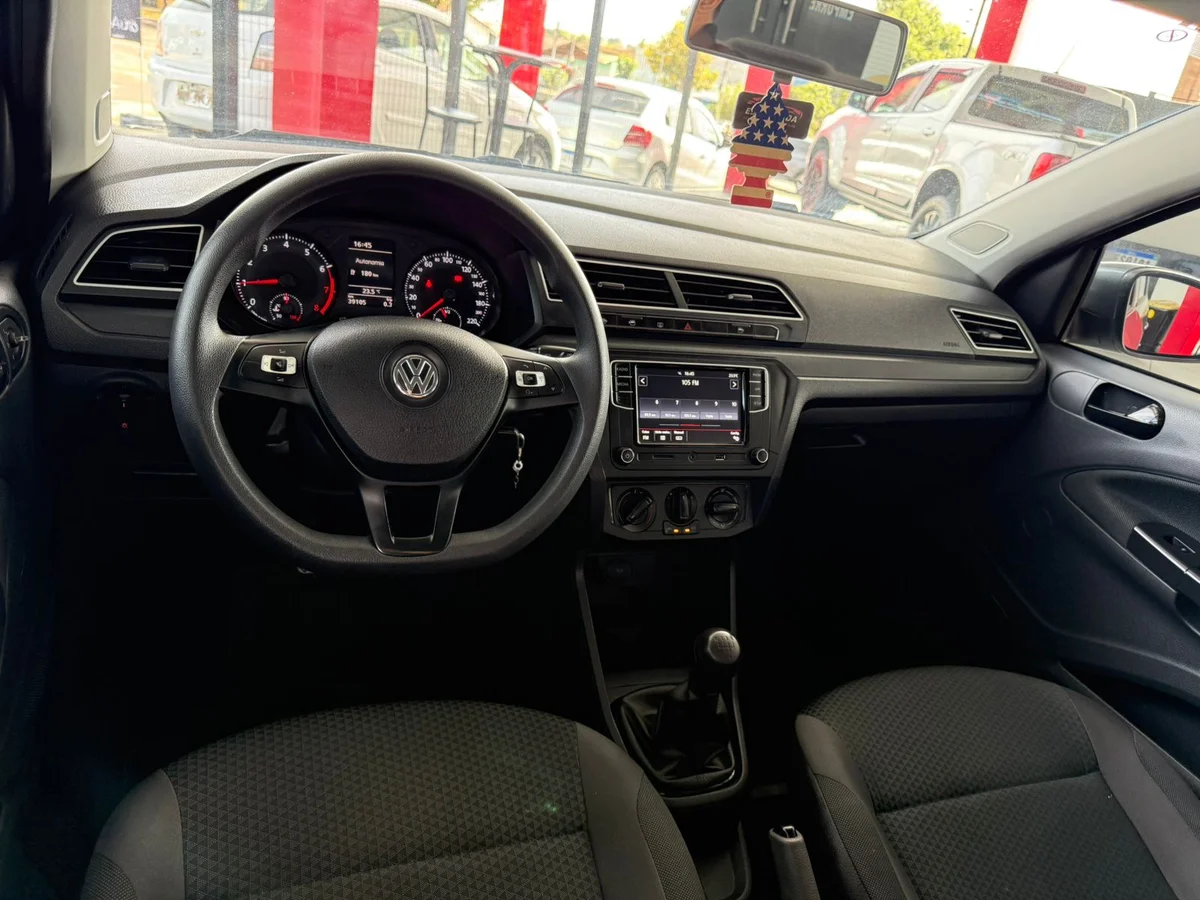 VOLSKWAGEN VOYAGE 1.0