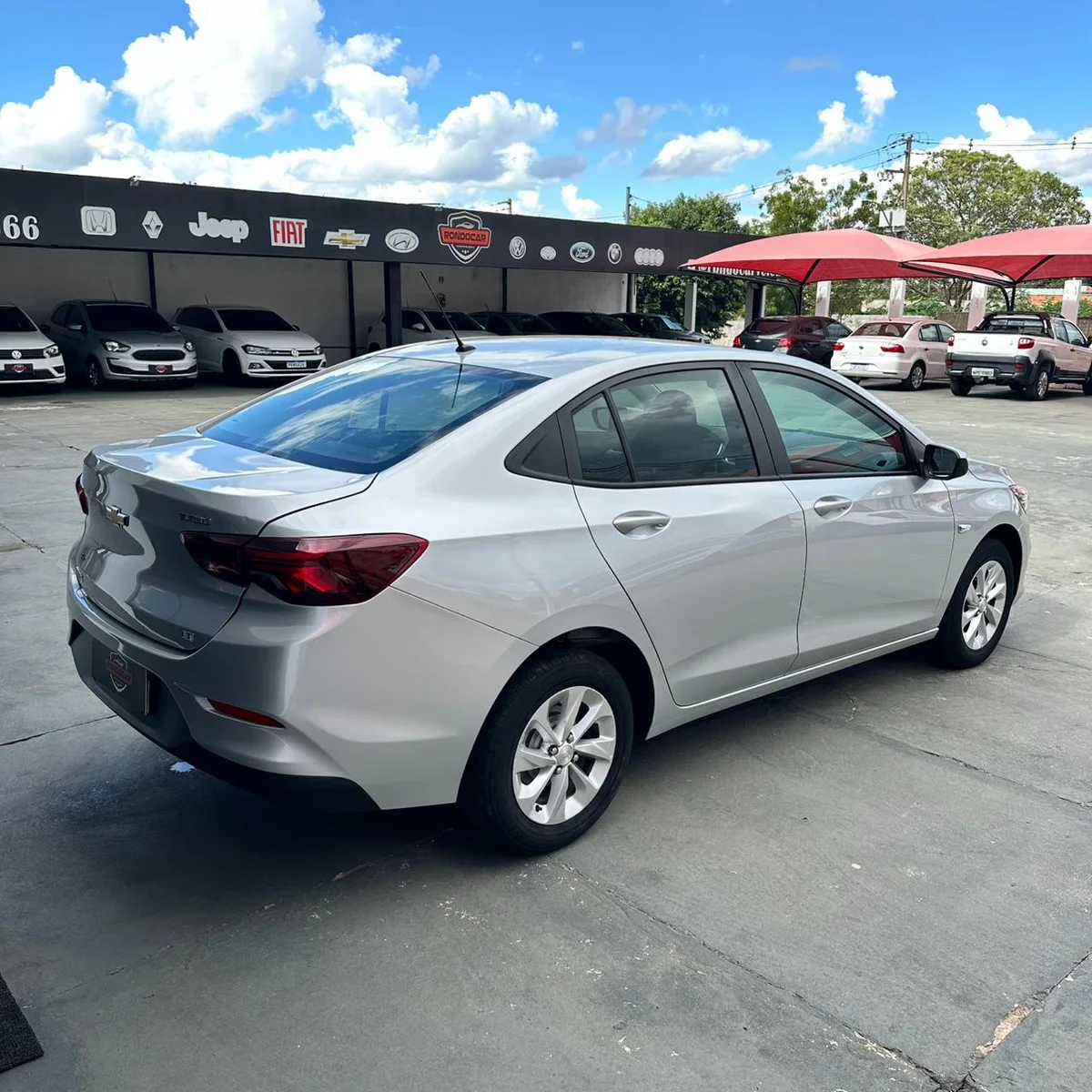 CHEVROLET ONIX PLUS 10TAT LT1