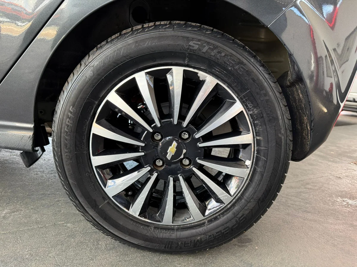 CHEVROLET ONIX LT 1.0 