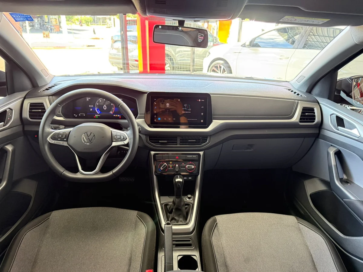 VOLKSWAGEN T-CROSS 200 TSI 