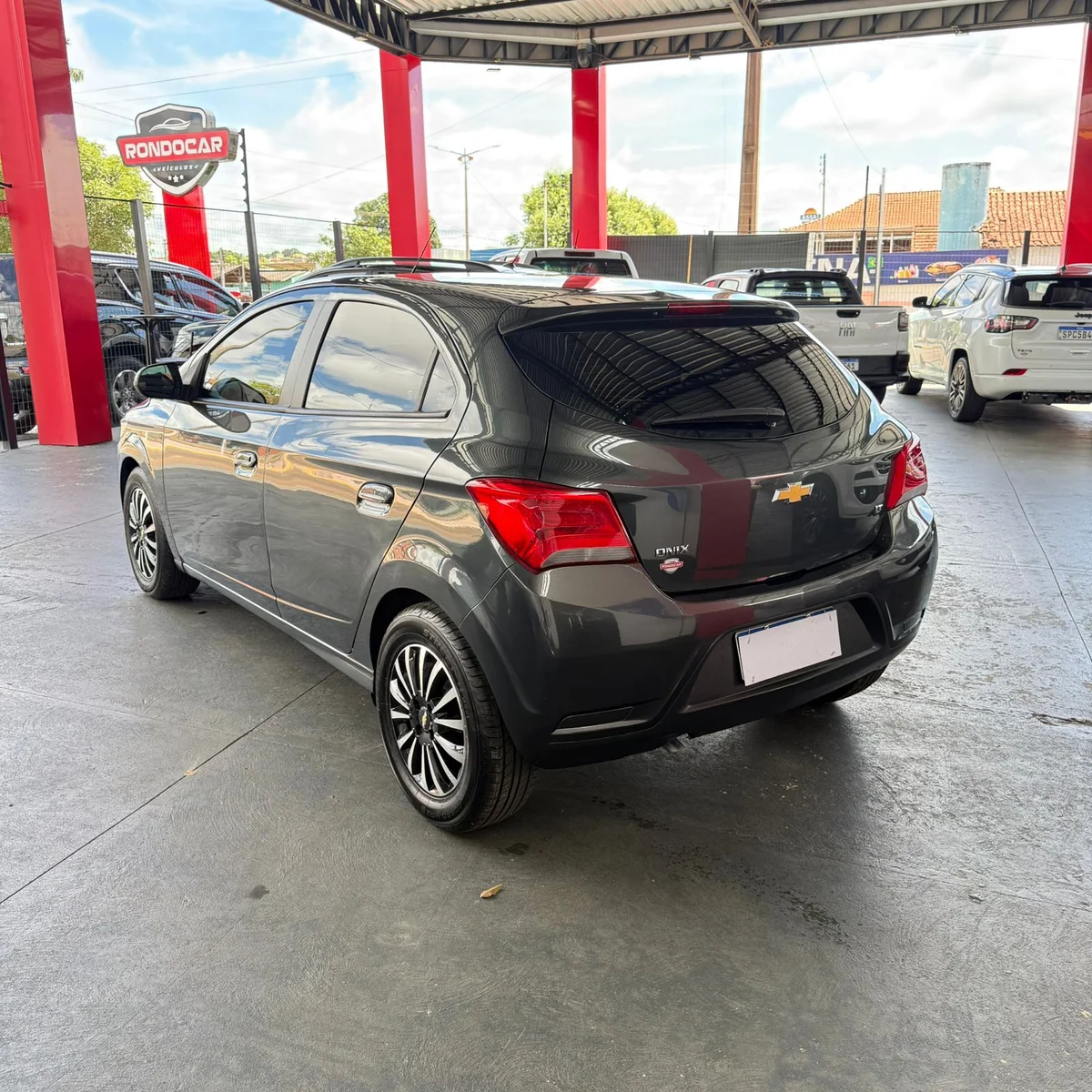 CHEVROLET ONIX LT 1.0 