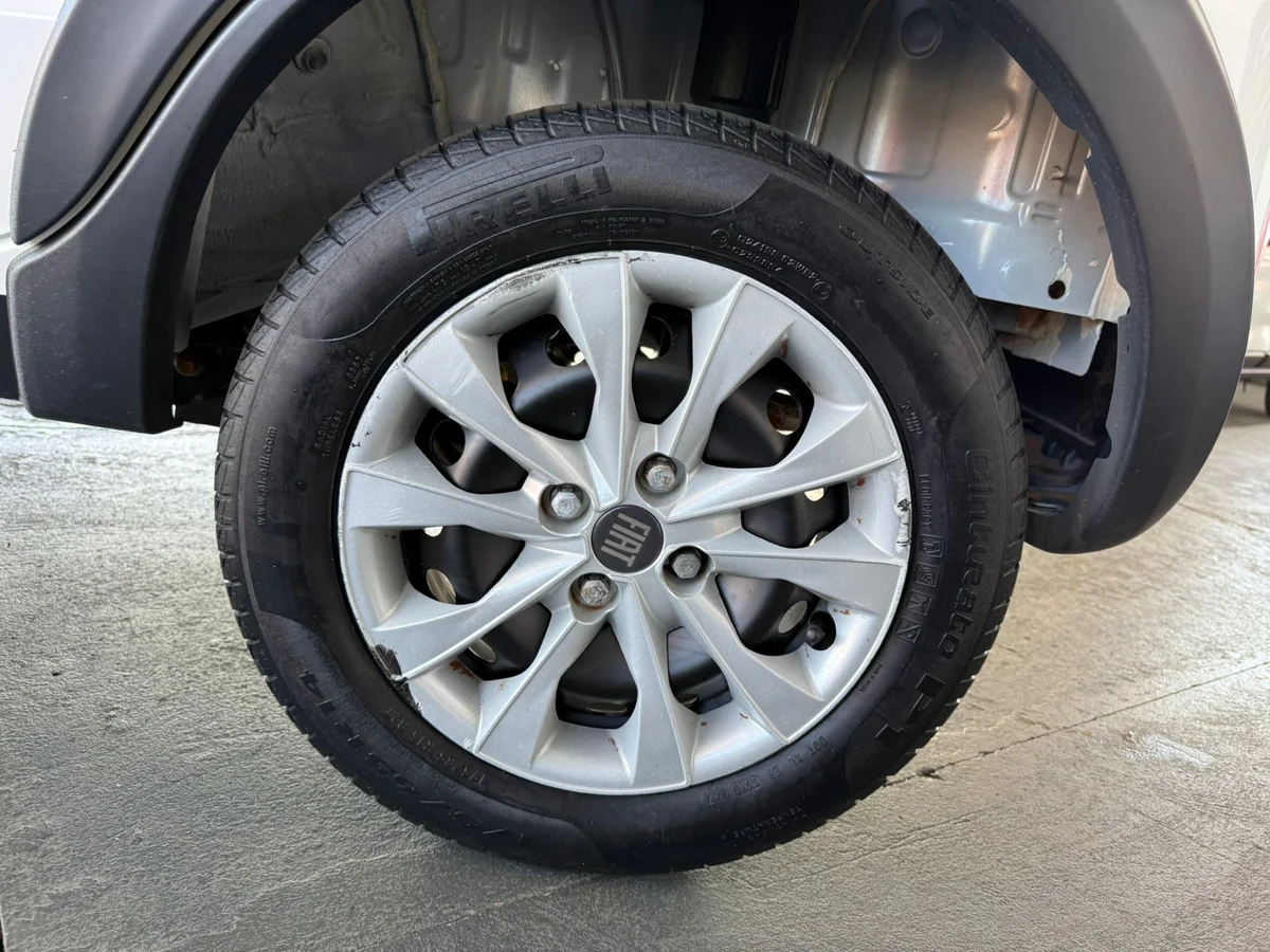 FIAT MOBI LIKE 1.0