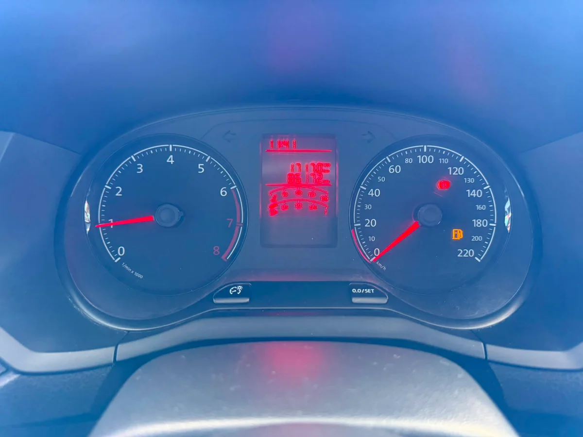 VOLKSWAGEN VOYAGE 1.0