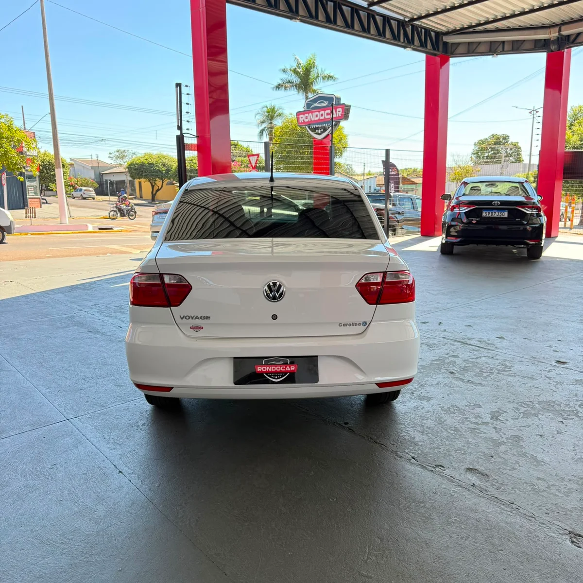 VOLKSWAGEN VOYAGE 1.0