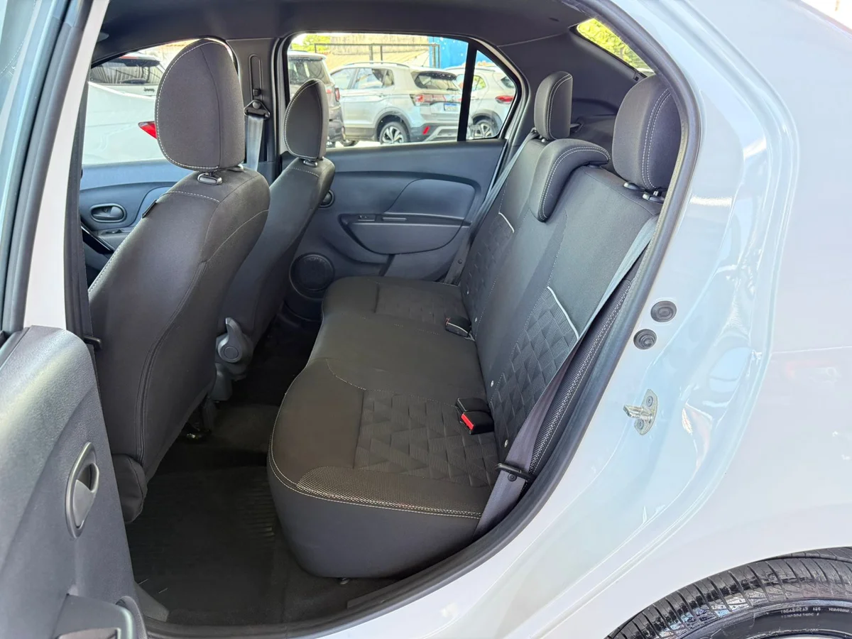 RENAULT LOGAN ZEN 1.0