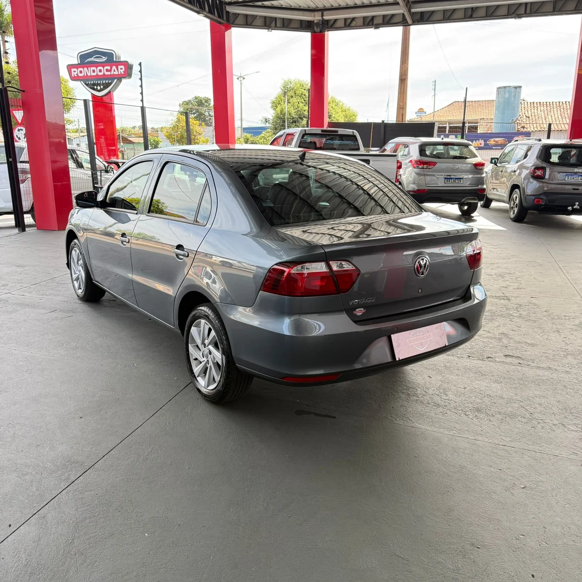 VOLSKWAGEN VOYAGE 1.0