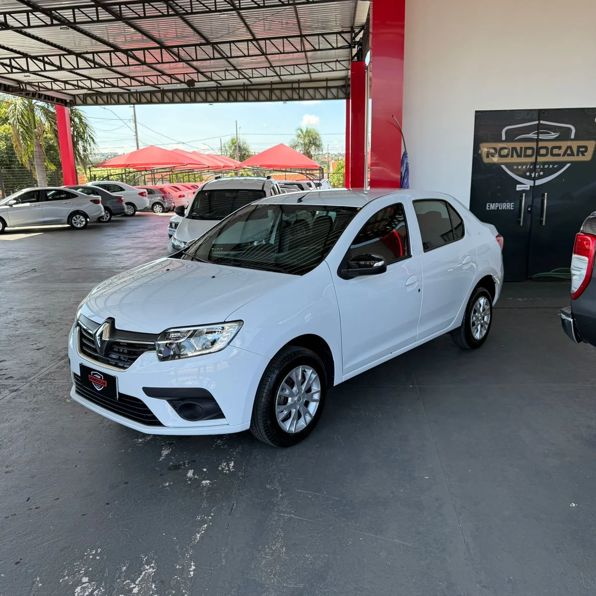 RENAULT LOGAN ZEN 1.0