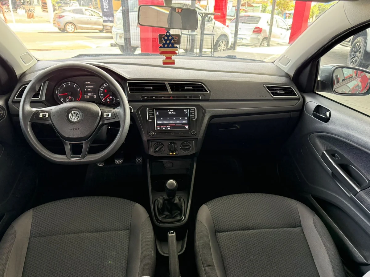 VOLSKWAGEN VOYAGE 1.0