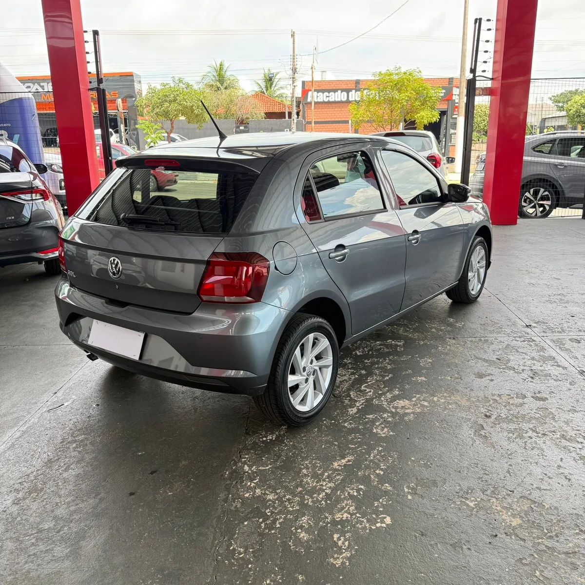 VOLKSWAGEN GOL 1.0