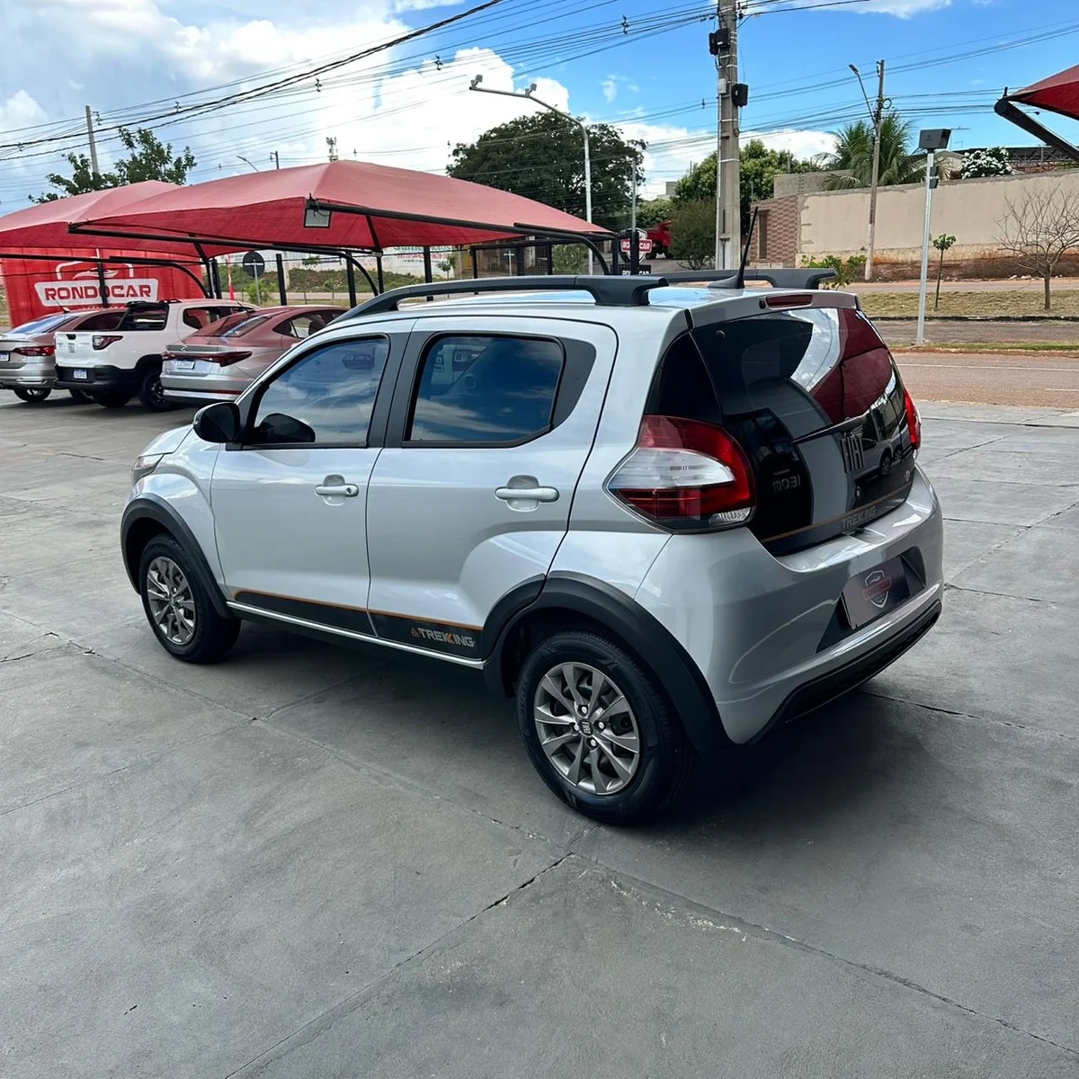 FIAT MOBI TREKKING 1.0MT