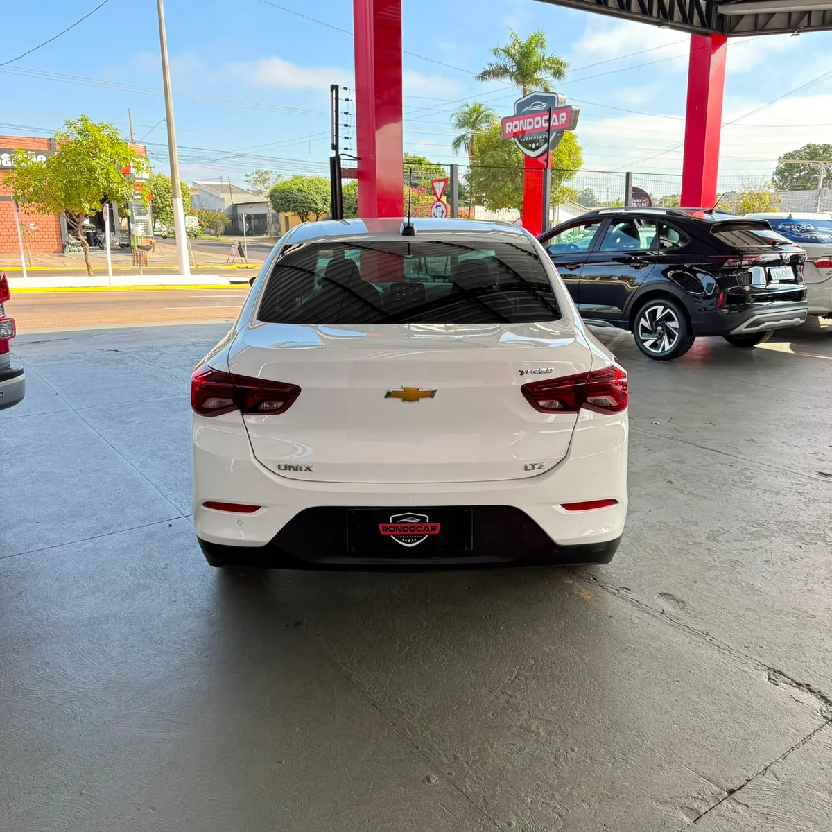 CHEVROLET ONIX PLUS LTZ TURBO