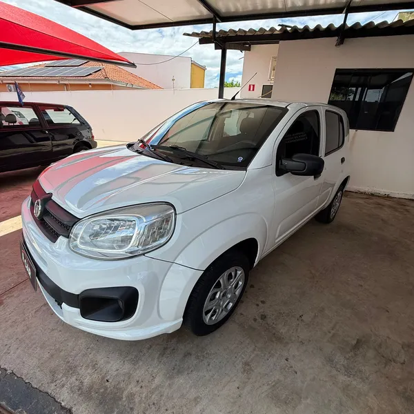 FIAT UNO ATTRACTIVE 1.0
