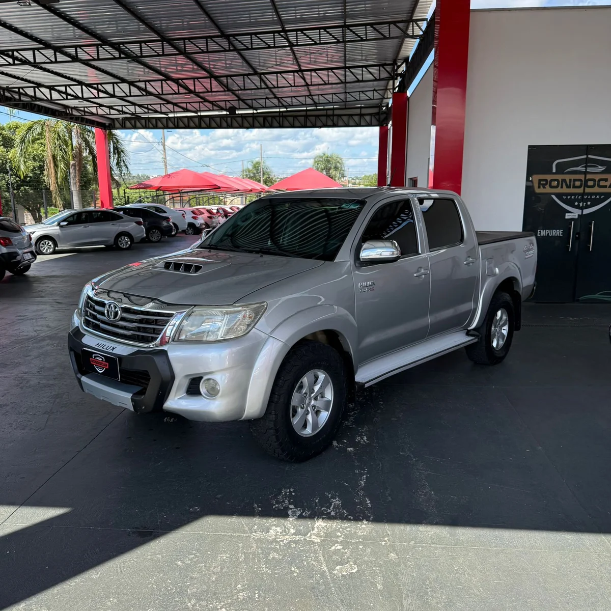 TOYOTA HILUX SRV