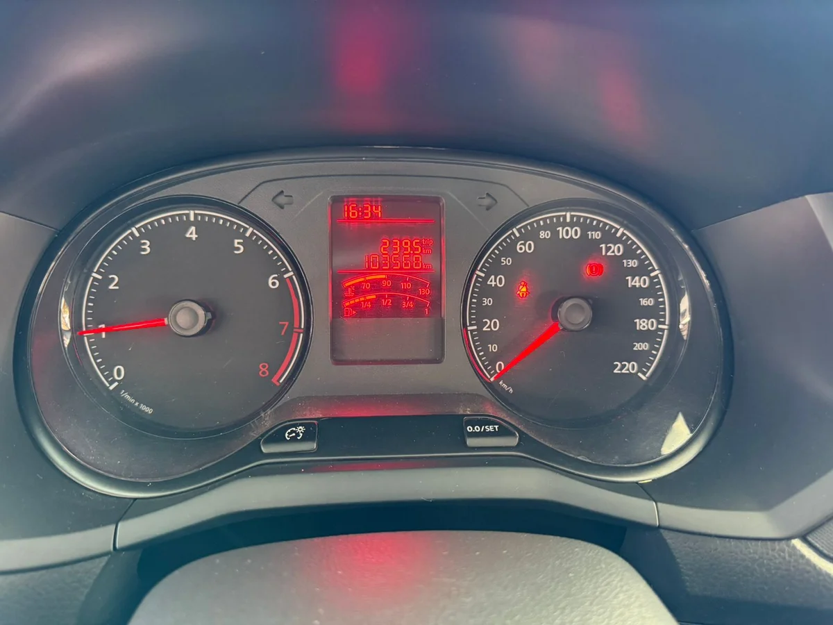 VOLKSWAGEN GOL MPI 1.0