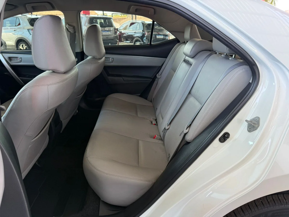 TOYOTA COROLLA XEI 2.0