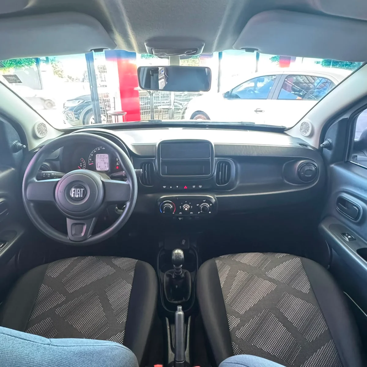 FIAT MOBI LIKE 1.0