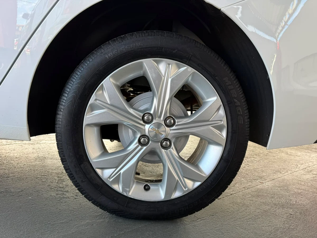 CHEVROLET ONIX PLUS LTZ TURBO