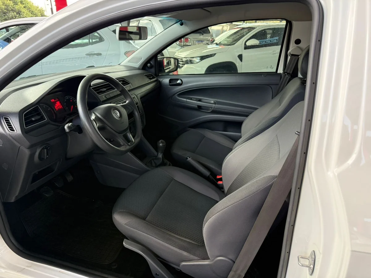 VOLKSWAGEN SAVEIRO ROBUST 1.6