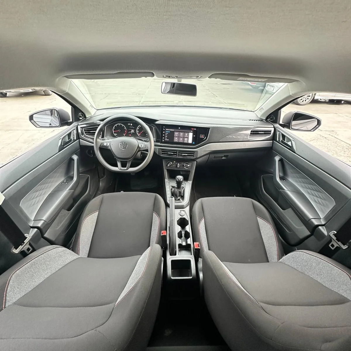 VOLKSWAGEN POLO TRACK 1.0